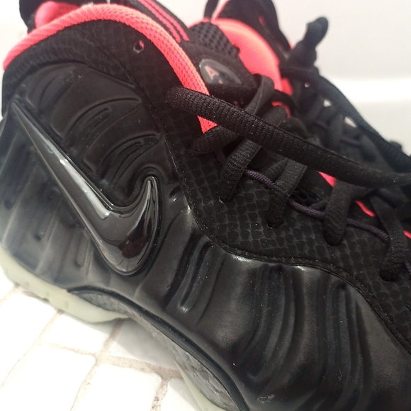 Nike Foamposite pro solar red yzy size11 - Picture 3 of 8